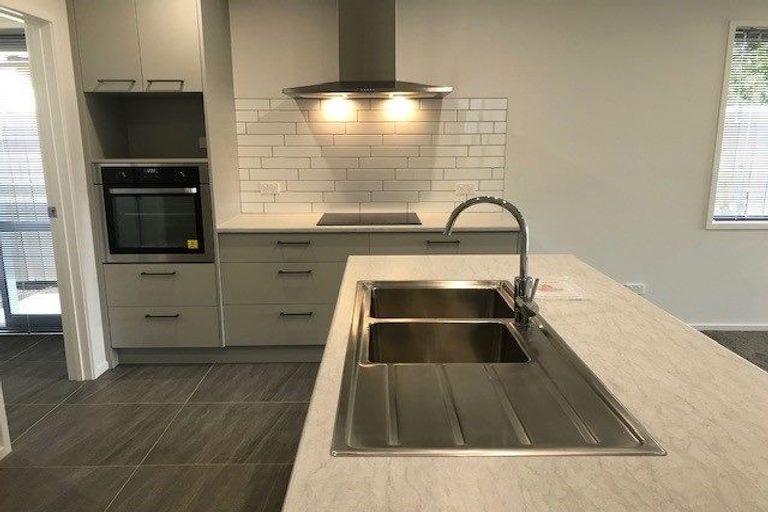 Photo of property in 124a Settlement Road, Papakura, 2110