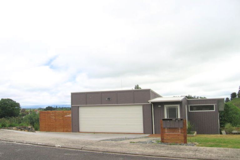 Photo of property in 17 Ohinemuri Place, Paeroa, 3600