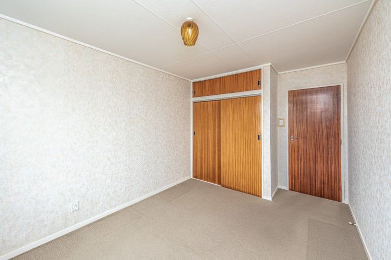 Photo of property in 73 Polson Street, Castlecliff, Whanganui, 4501