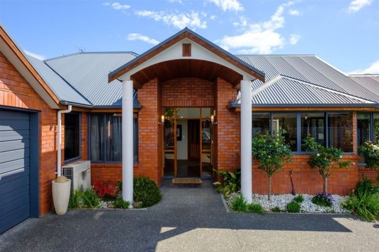 Photo of property in 10 Fenty Place, Mosgiel, 9024