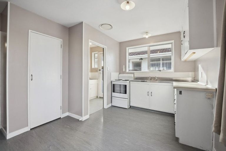 Photo of property in 1/97 Hay Street, Bromley, Christchurch, 8062