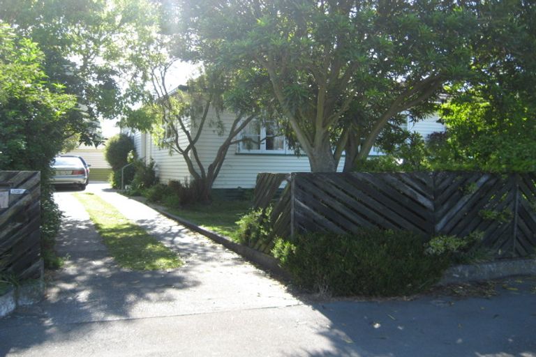 Photo of property in 37 Quinns Road, Shirley, Christchurch, 8013