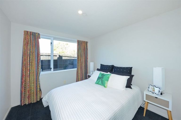 Photo of property in 511a Harewood Road, Harewood, Christchurch, 8051