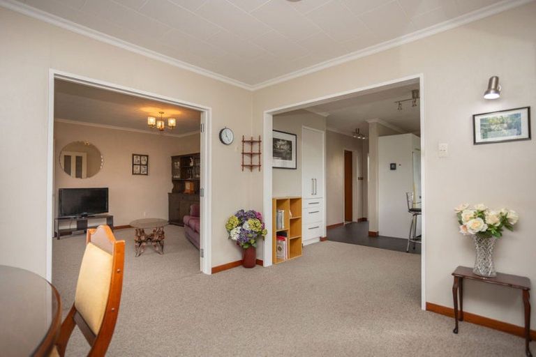 Photo of property in 22 Miller Street, Dannevirke, 4930