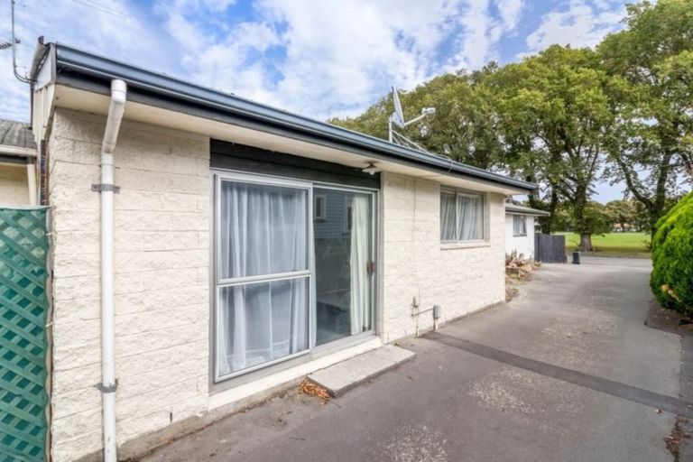 Photo of property in 3/232 Wilsons Road, Waltham, Christchurch, 8023