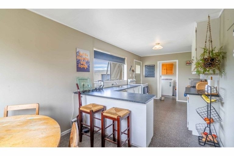 Photo of property in 29 Frome Street, Clifton, Invercargill, 9812