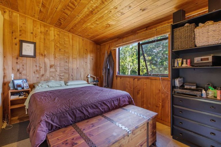 Photo of property in 882 South Head Road, South Head, Helensville, 0874