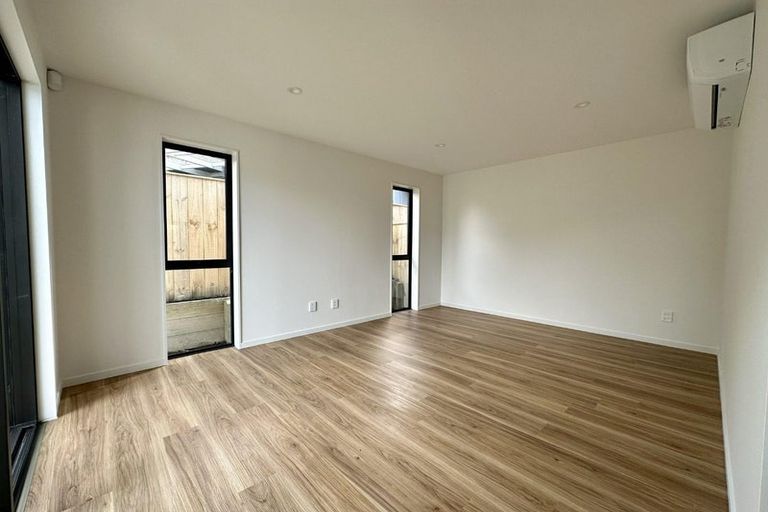 Photo of property in 7a Pinehurst Place, Wattle Downs, Auckland, 2103