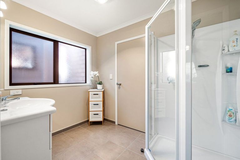 Photo of property in 7 Dowman Place, Te Puke, 3119