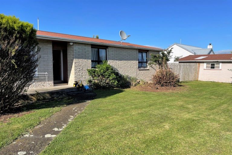 Photo of property in 56 Tennyson Street, Dannevirke, 4930