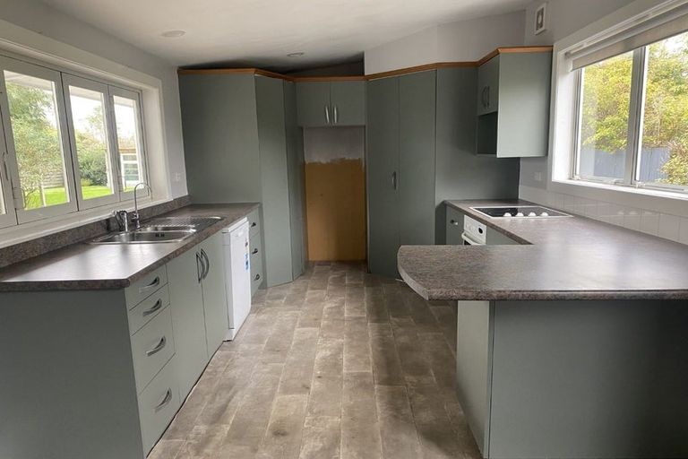 Photo of property in 39 Home Street, Winton, 9720