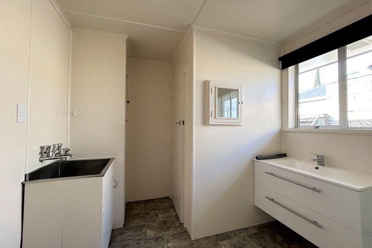 Photo of property in 3/100 Argyle Street, Mosgiel, 9024