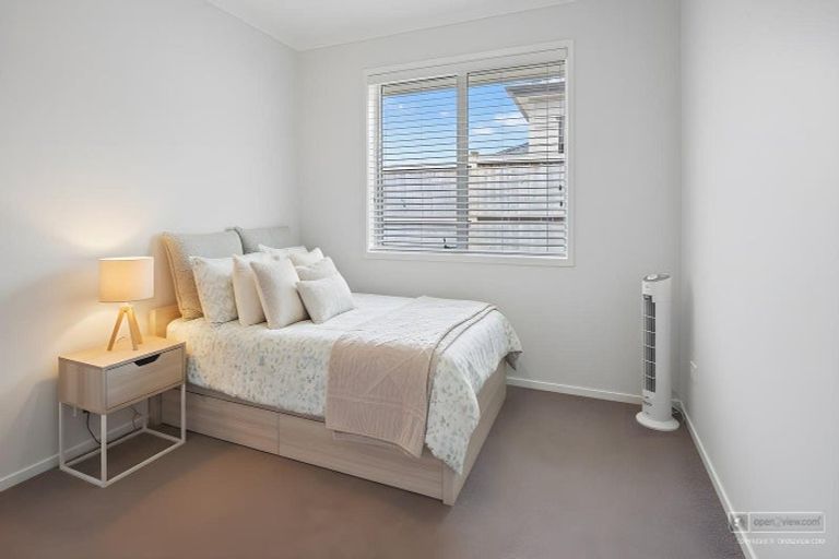 Photo of property in 5 Awa Avenue, Helensville, 0800