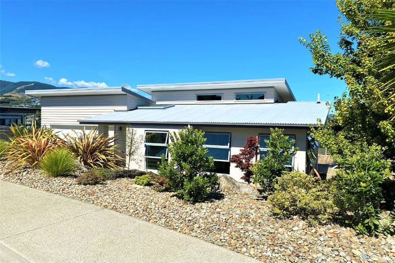 Photo of property in 17 Pinnacle Place, Wakatu, Nelson, 7011