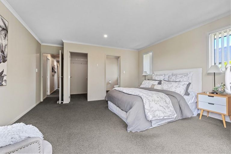 Photo of property in 11 Patu Way, Patumahoe, Pukekohe, 2679