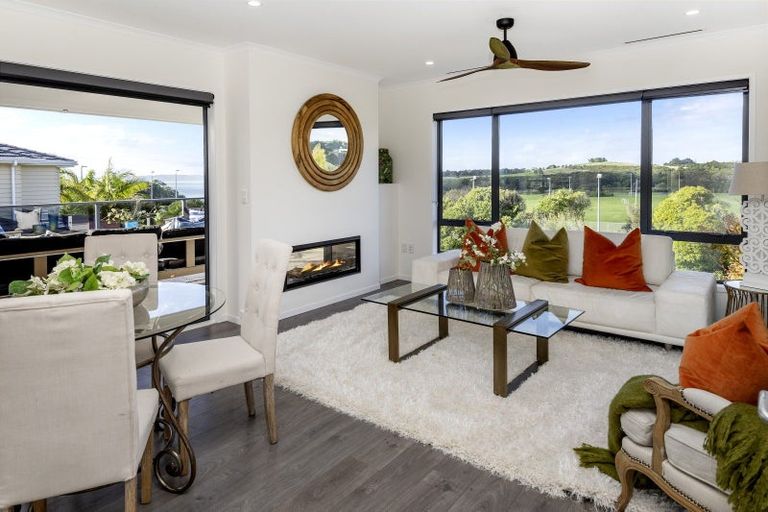 Photo of property in 34 Weatherly Drive, Beachlands, Auckland, 2018
