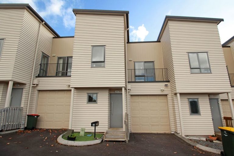 Photo of property in 42 Chapel Road, Flat Bush, Auckland, 2019