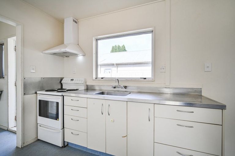 Photo of property in 17 Kilkee Terrace, Flaxmere, Hastings, 4120