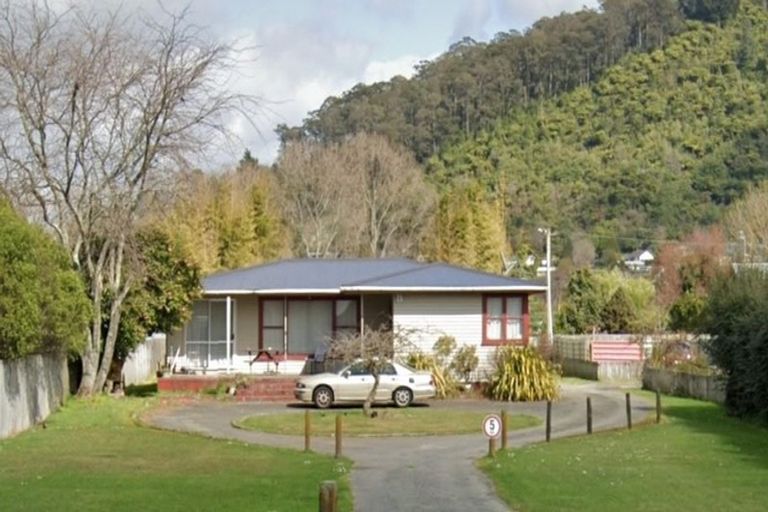 Photo of property in 82 Fairy Springs Road, Fairy Springs, Rotorua, 3015