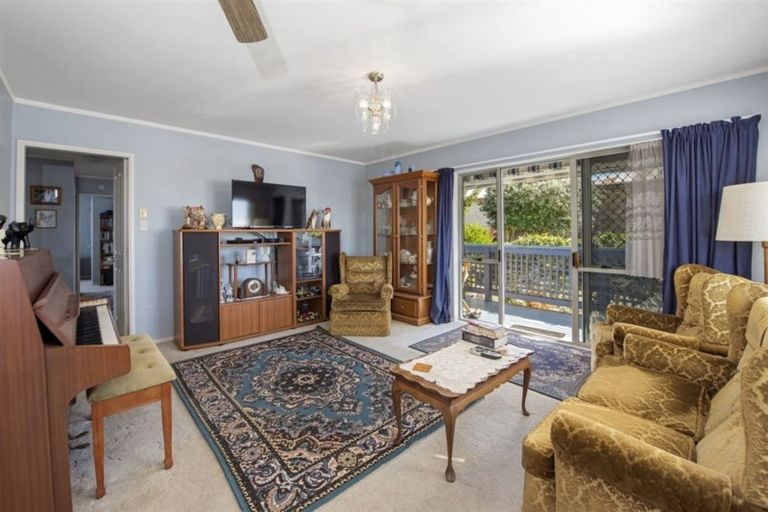 Photo of property in 5 Titiro Way, Welcome Bay, Tauranga, 3112