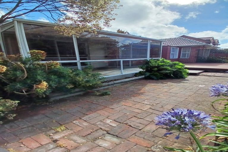 Photo of property in 87 Withells Road, Avonhead, Christchurch, 8042