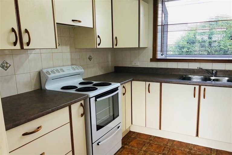 Photo of property in 22 Roseanne Road, Manurewa, Auckland, 2102