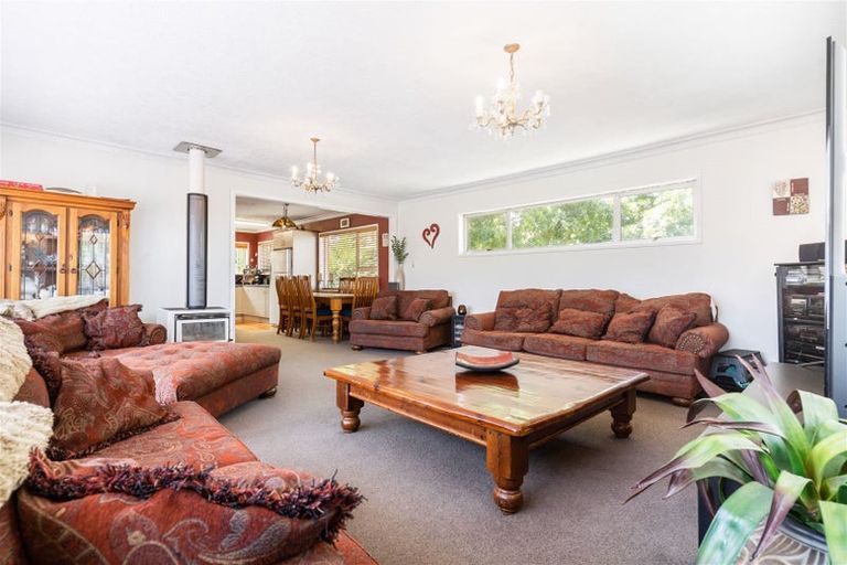 Photo of property in 36 Cascades Road, Pakuranga Heights, Auckland, 2010