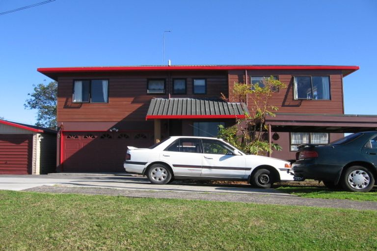 Photo of property in 3 Wallace Road, Ranui, Auckland, 0612