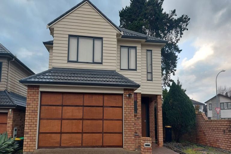 Photo of property in Hibiscus Garden, 1 Lavender Garden Lane, Oteha, Auckland, 0632