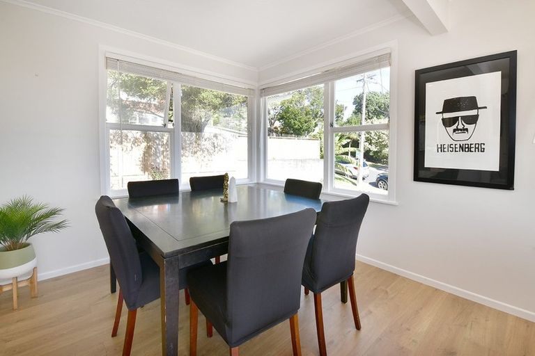 Photo of property in 22 Downer Street, Helensville, 0800