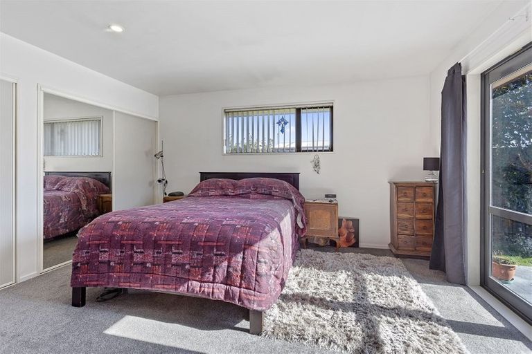 Photo of property in 16 Wyber Place, Kaiapoi, 7630