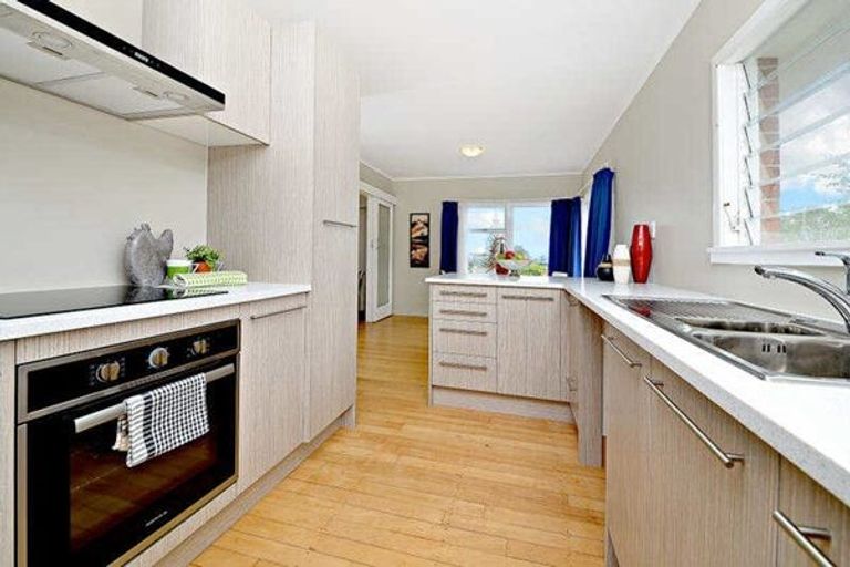 Photo of property in 141 Ridge Road, Howick, Auckland, 2014