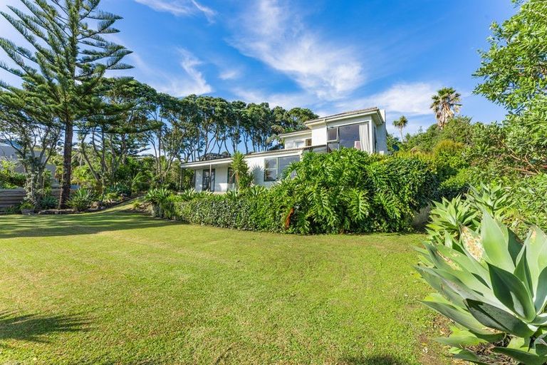 Photo of property in 81 Duncansby Road, Stanmore Bay, Whangaparaoa, 0932