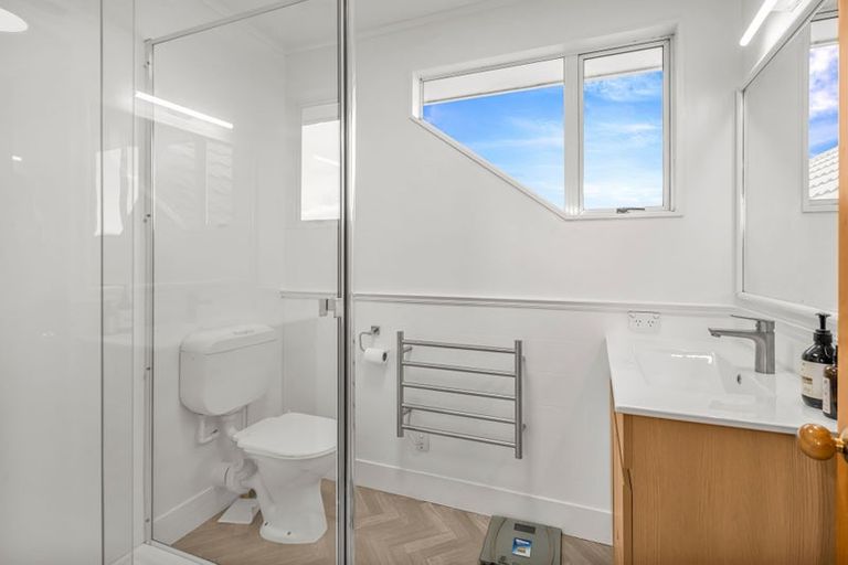Photo of property in 12 Logan Place, Blenheim, 7201
