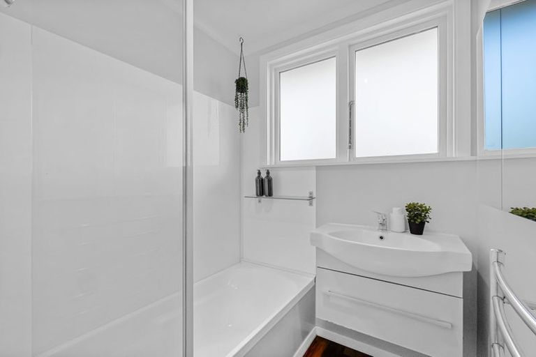 Photo of property in 27 Parnwell Street, Burwood, Christchurch, 8083