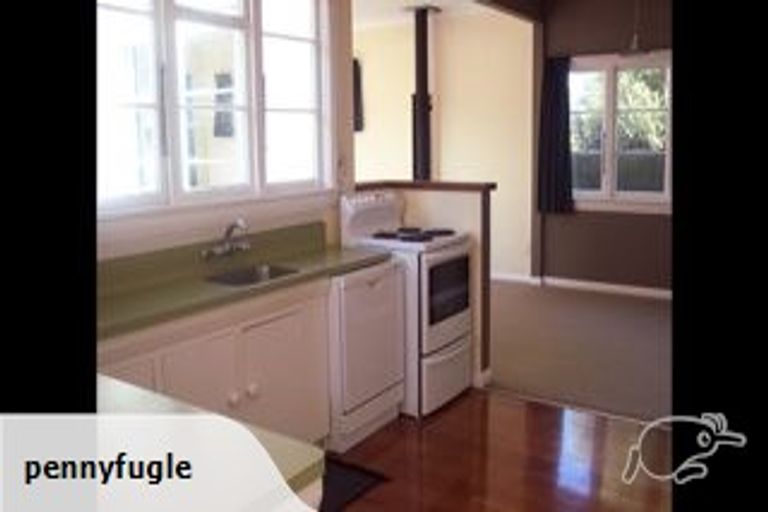 Photo of property in 27 Union Street, Hokowhitu, Palmerston North, 4410