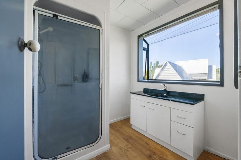 Photo of property in 141 Manuka Road, Bayview, Auckland, 0629