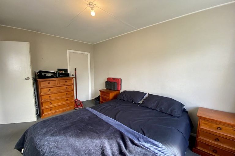 Photo of property in 251 Naenae Road, Naenae, Lower Hutt, 5011