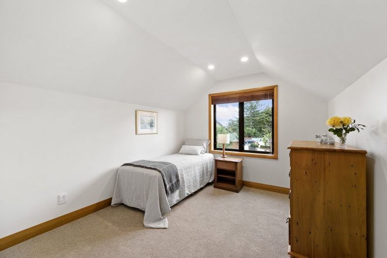 Photo of property in 2/131 Woburn Road, Woburn, Lower Hutt, 5010