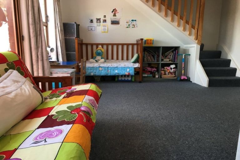 Photo of property in 7/18 Seabrook Avenue, New Lynn, Auckland, 0600