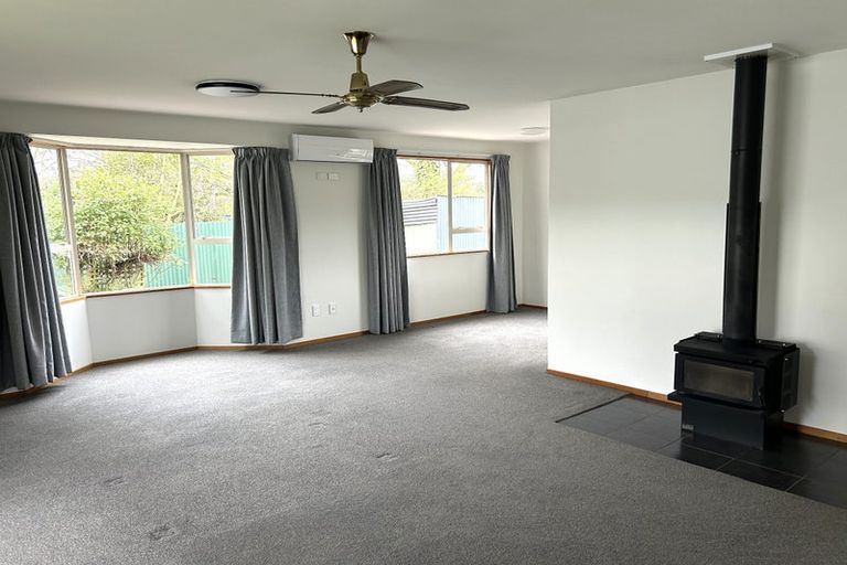 Photo of property in 5 Bluff Street, Coalgate, 7673