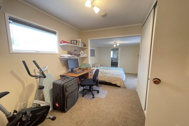 Photo of property in 18 Maugham Drive, Bucklands Beach, Auckland, 2014