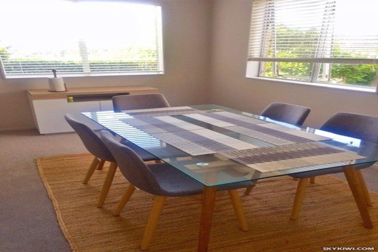 Photo of property in 23 Lamia Place, The Gardens, Auckland, 2105