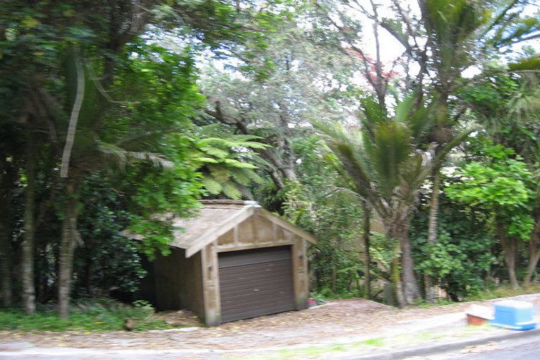 Photo of property in 66 Motutara Road, Muriwai, Waimauku, 0881