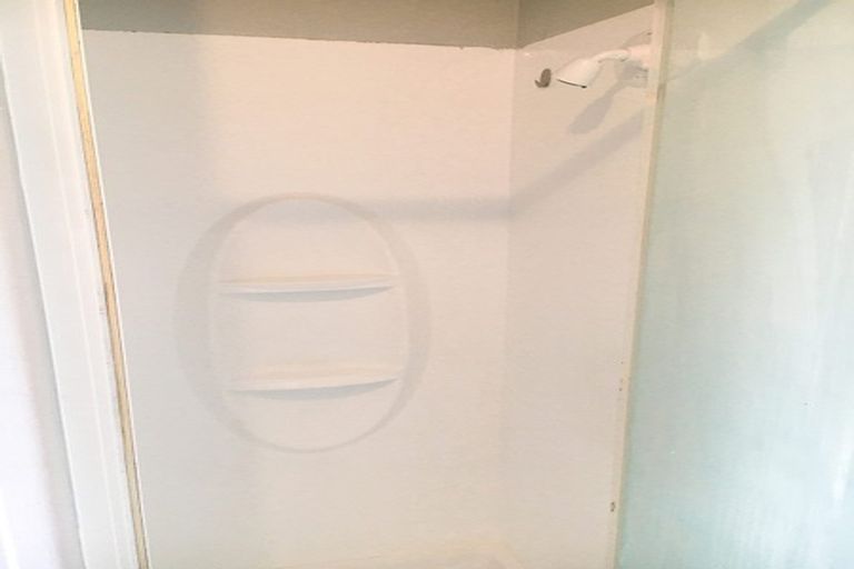 Photo of property in 13 Mayville Avenue, New Lynn, Auckland, 0600