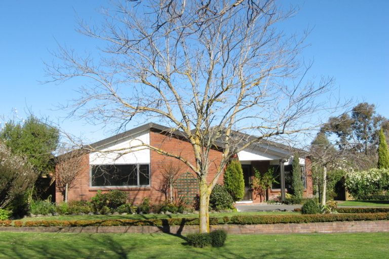 Photo of property in 16 Kingsgate Avenue, Havelock North, 4130