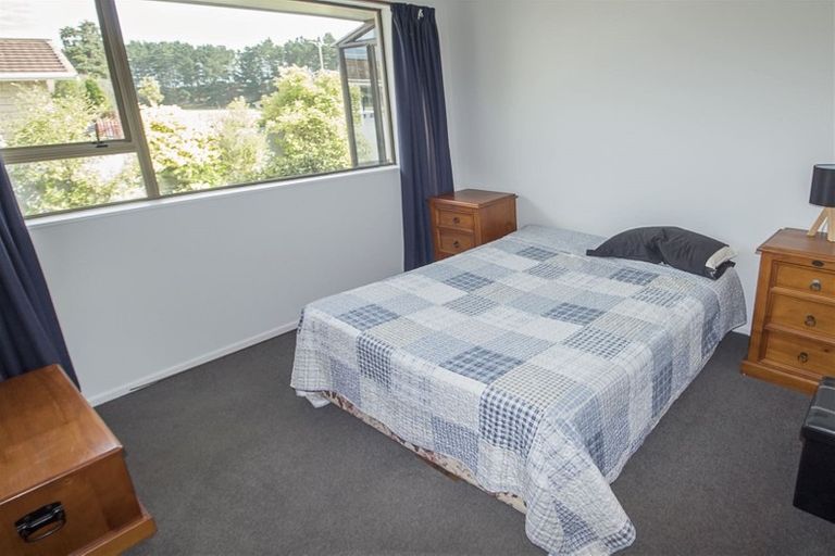 Photo of property in 19 Queen Street, Pareora, 7912