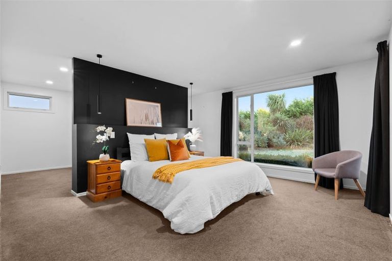 Photo of property in 7 Loburn Whiterock Road, Loburn, Rangiora, 7472