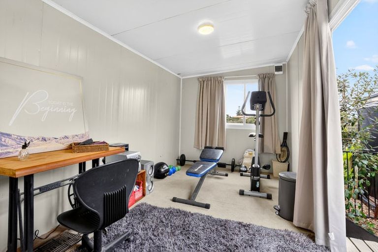 Photo of property in 203a Parkhurst Road, Parakai, 0830