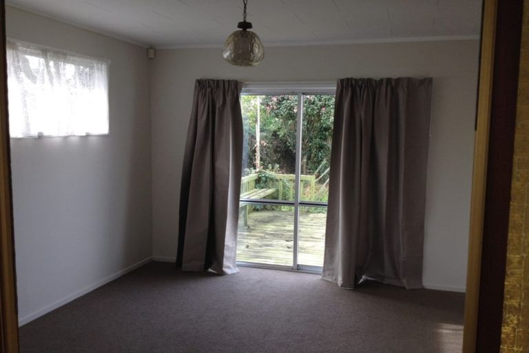 Photo of property in 22 Carbery Place, Manurewa, Auckland, 2102